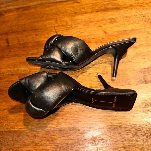 NWOB Black Suede Studio Eliza Sandals - Picture 4 of 8